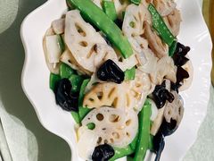 -汤臣·空中餐厅·严选粤菜(石湾世博广场店)