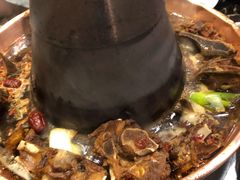 招牌羊蝎子锅底-颐品居涮肉(乌鲁木齐中路店)