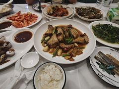 -健跳小海鲜(人民路店)