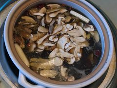秘制野生菌养生堂锅底-生宇山珍野生菌汤锅•始于1999(双流古塔店)