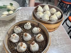 三丁烧麦-曼曼汤包(建国西路店)