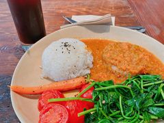 时蔬汉堡饭-AO cafe＆bistro