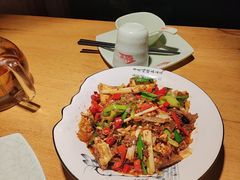 -偶屋里钵少爷(时代广场店)