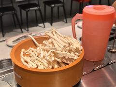 -龍歌自助小火锅(芝罘万达店)