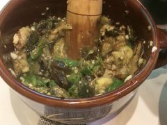 雷辣椒拼皮蛋-烹湘·鲜炒湖南土菜(海珠店)