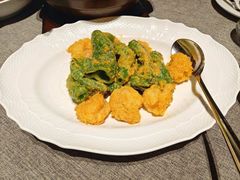 -虹潮荟·餐桌上的美食地理(太阳宫店)
