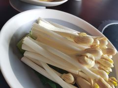 花生芽-上名堂·鱼头好吃(体育场路店)