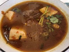 麻辣臭豆腐鸭血粉丝-小明同学(三里屯店)