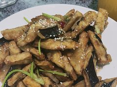 -陈小勺·东北大院(薛家岛店)