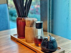 -荣家黄鱼面(南京西路店)