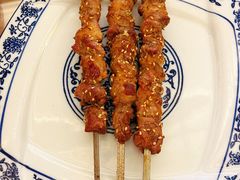 碳烤鲜羊肉串-磁器铜锅涮肉(交大东路店)