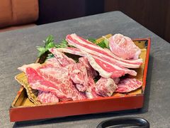 -铭牛烧肉·和牛海鲜自助(高新月牙湖店)