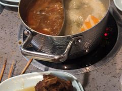 -金滏山烤肉·海鲜·火锅自助餐厅(襄阳万达店)