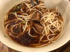-李先生牛肉面大王(上海站南广场店)