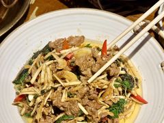 -雀舞云南菜(天津天河城购物中心店)