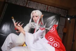点击看大图 -星元素cosplay动漫摄影写真工作室