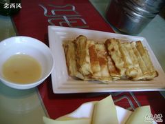 -吴记酱骨炖菜馆(西大直街店)