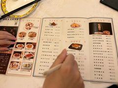 -南洋冠盛酒店(广州天河公园地铁站店)