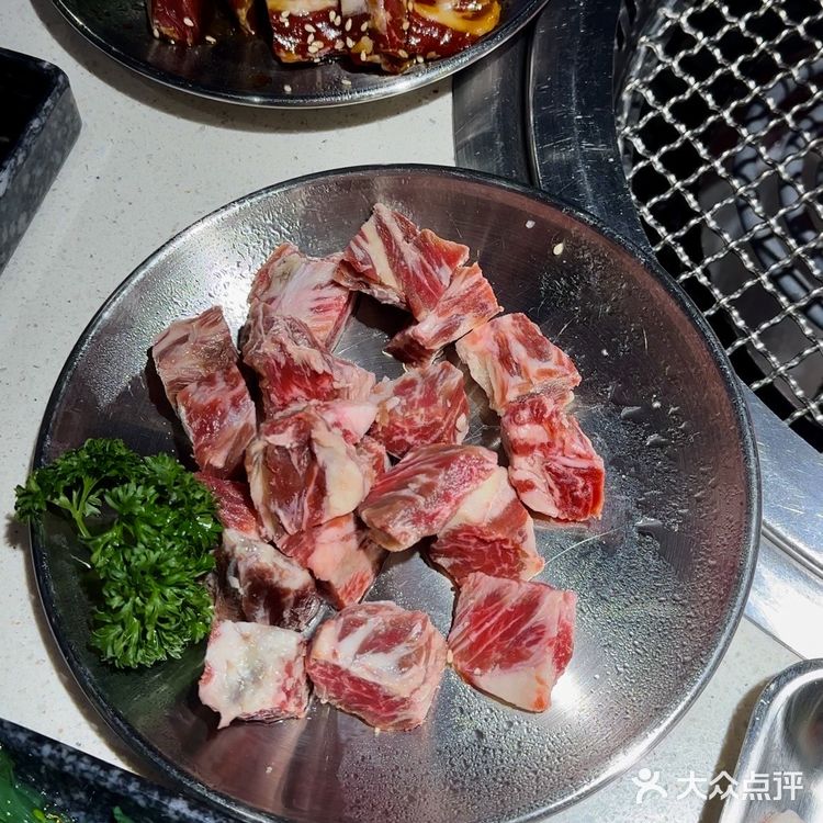 天哪,性价比这么高的烤肉店还是第一次见