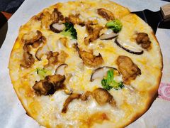 新奥尔良鸡肉披萨-秀·爱尔兰餐吧(上海路店)