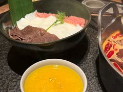 -三出山火锅(南京万象天地店)