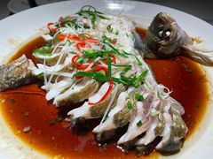 -小凤庭·地道湖北菜武昌鱼·藕汤(38年黄鹤楼店)