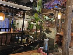-城墙拐拐火锅(三峡广场黑金冠店)