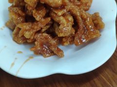 -胡子饮食店