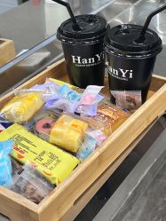 -HANYI韩艺形象店