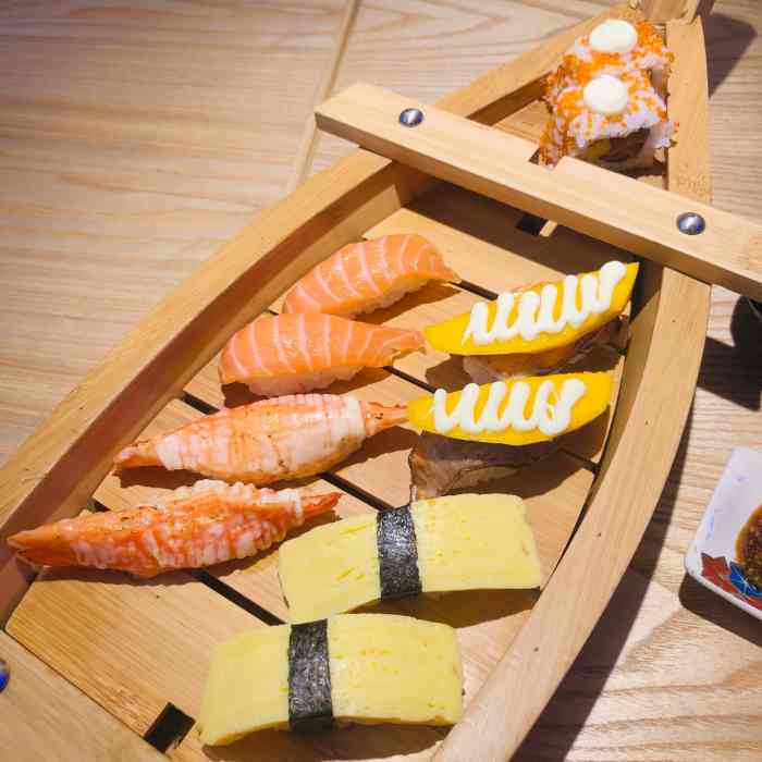 大赞寿司(松山湖店)-"中午过来万科改善下伙食 3个人 3份50.