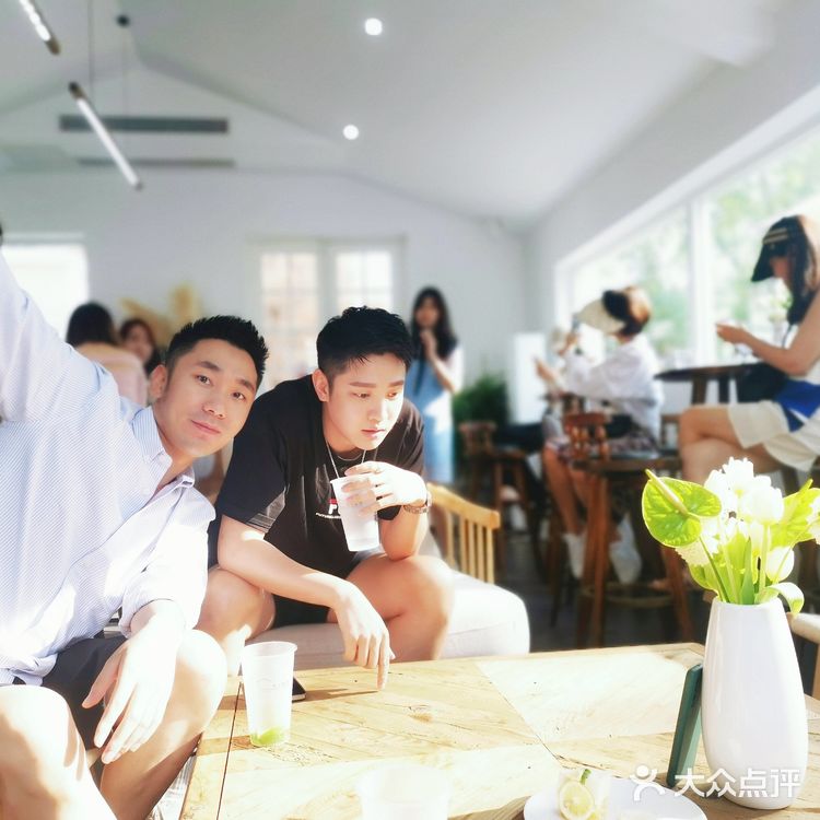 发呆一下午，出片300张