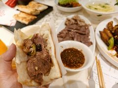 -高玛纳驴肉火烧(一世界店)