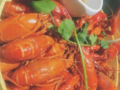 -龙虾风暴(松江店)