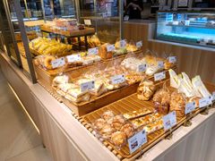 -顶东面包花园·生日蛋糕(世博店)