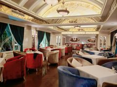 -米兰臻选·花园餐厅(航空店)