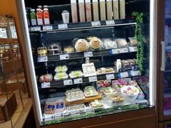 面包甜点陈列柜-巴黎贝甜(国贸店)