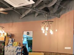 大堂-新疆艾凡提烧烤(南站店)