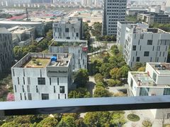 -上海漕河泾万丽酒店
