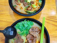 -志权牛肉面(灵山路店)