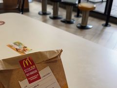 -麦当劳(保利若比邻店)
