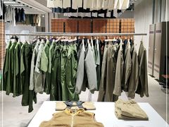 -迪桑特DESCENTE(北京三里屯BLANC店)