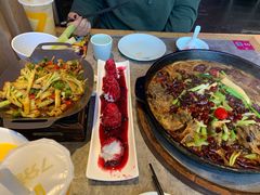 -老板恋上鱼(恒隆广场店)