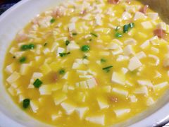 蟹黄豆腐-辣得叫湘菜(四明店)