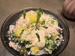 -蟹犇前•帝王蟹雪蟹(陆家嘴店)