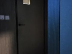 -尚足影院式足疗·住宿·美食(解放碑店)