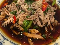 -香山湖渔家大院