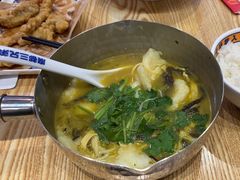 -魔都三兄弟酸辣粉·蘸卤炸串(虹桥万科店)