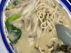 -明呈黄鱼面馆(斜土路店)