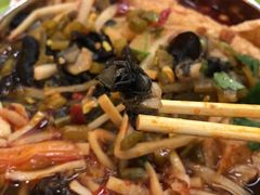 -红鼻子桂林米粉(金唐新光界店)