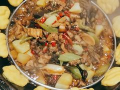 -屈夫人地锅鸡(南充店)